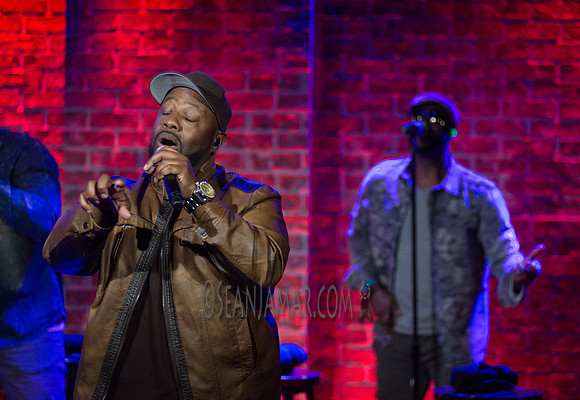 Naturally 7 - The Iridium - NYC - 2018