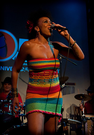 Maya Azucena