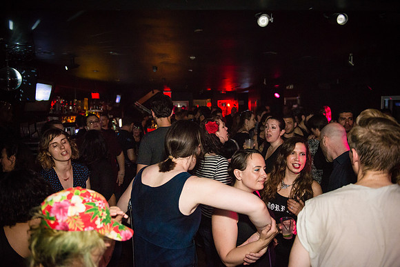 Oscillate Wildly - Le Poisson Rouge - NYC - 2015