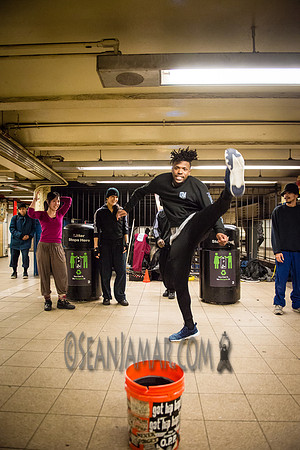 Float Masters - Union Square Subway Station - NYC - 2017