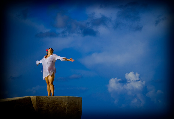 QUEEN OF THE WORLD