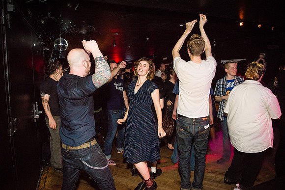 Oscillate Wildly - Le Poisson Rouge - NYC - 2015
