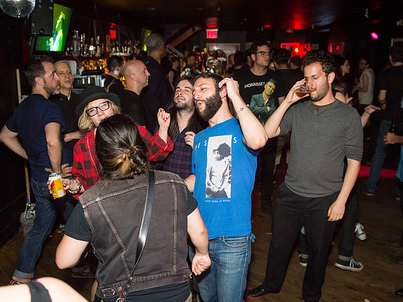 Oscillate Wildly - Le Poisson Rouge - NYC - 2015