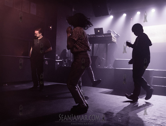 Oscillate Wildly - St Vitus - BK USA - 2018