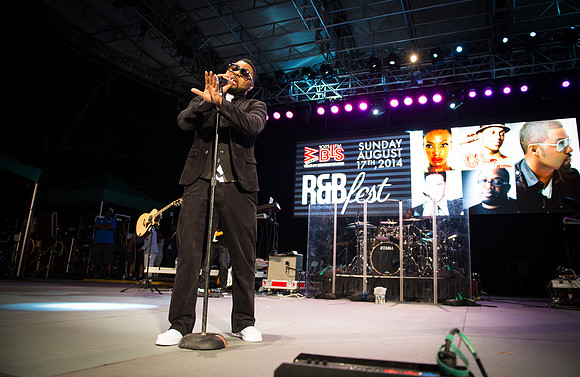 WBLS 6th Annual R&B Fest - Musiq Soulchild - Rumesey Playfield Central Park - NYC - 2014