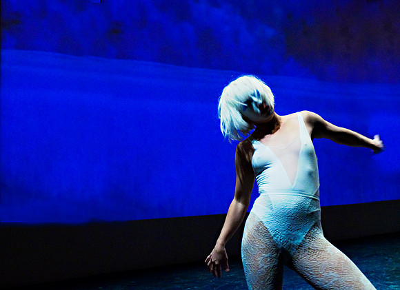 Anna & The Annadroids Memoirs of a Robot Girl