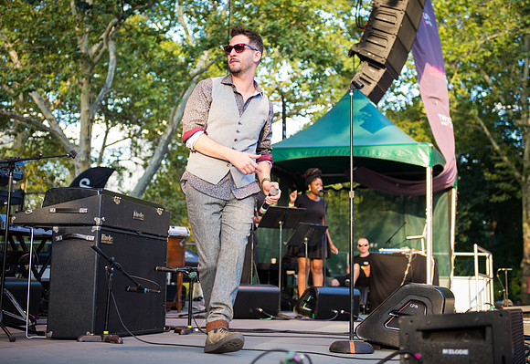 WBLS 6th Annual R&B Fest - Jon B - Rumesey Playfield Central Park - NYC - 2014