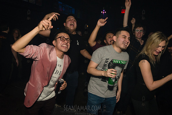 Oscillate Wildly - St Vitus - BK USA - 2019