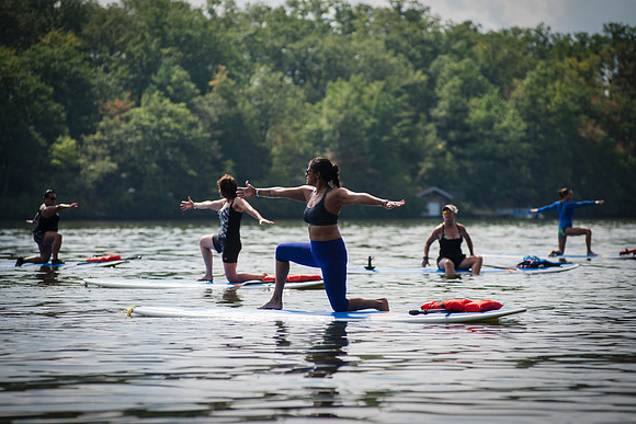 Lisa Freys SUP Yoga - Greenwood Lake - Hewitt NJ - 2014