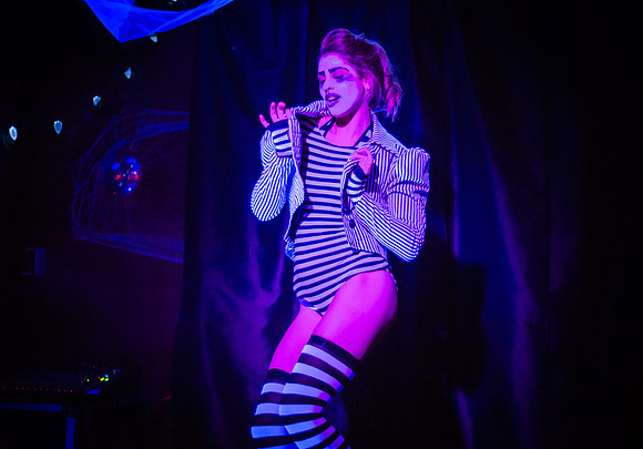 Agent Topchick - Glow Burlesque - Hells Kitchen Lounge - Newark NJ - 2015