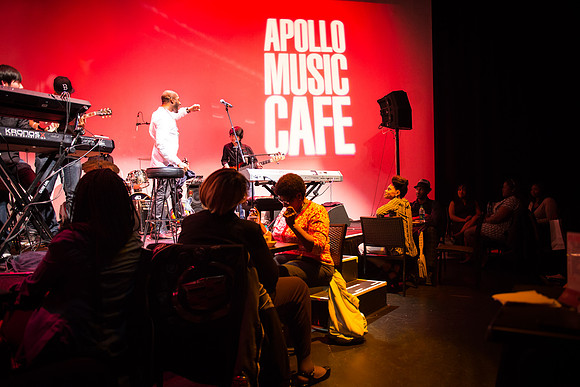 Timothy Bloom - Apollo Music Cafe - Harlem USA - 2015