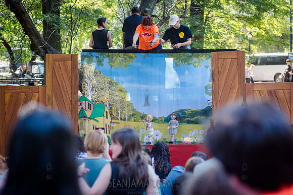 Puppet Mobile - Pippi Longstocking - West Dr Lawn Central Park -