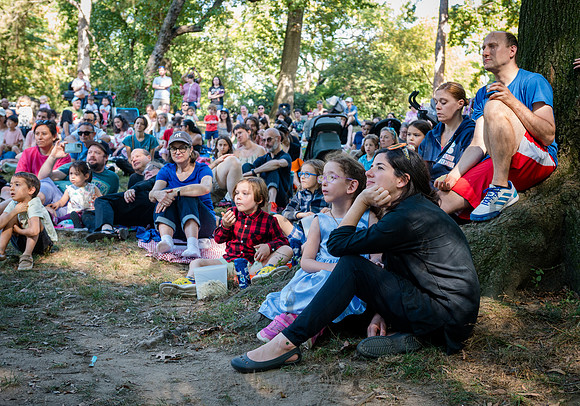 Puppet Mobile - Pippi Longstocking - West Dr Lawn Central Park -