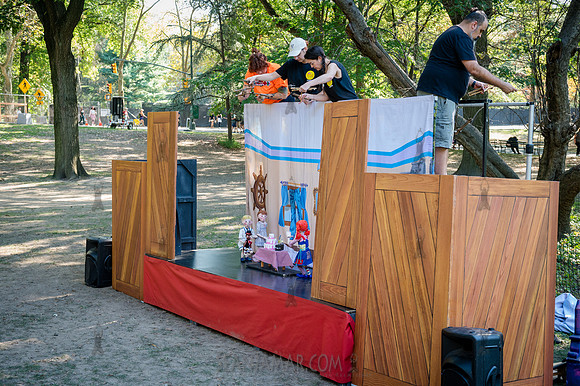Puppet Mobile - Pippi Longstocking - West Dr Lawn Central Park -