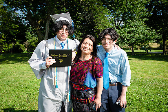 Humanitieis IV Graduation - Queens Botanical Garden - NYC - 2022