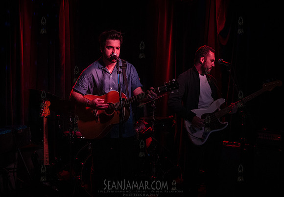 Alec Chambers -MondoNYC - Music Showcase - Berlin - NYC - 2025