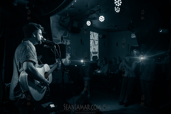 Alec Chambers -MondoNYC - Music Showcase - Berlin - NYC - 2025