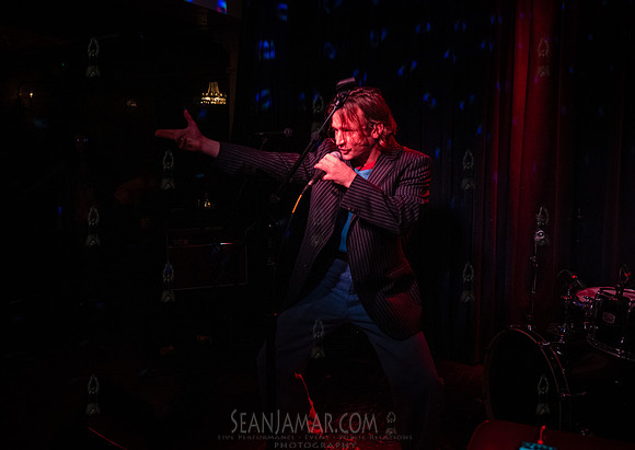 Jackie Moontan - MondoNYC - Music Showcase - Berlin - NYC - 2025