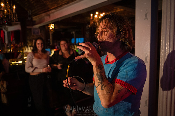 Jackie Moontan - MondoNYC - Music Showcase - Berlin - NYC - 2025
