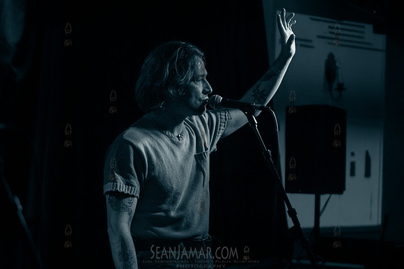 Jackie Moontan - MondoNYC - Music Showcase - Berlin - NYC - 2025
