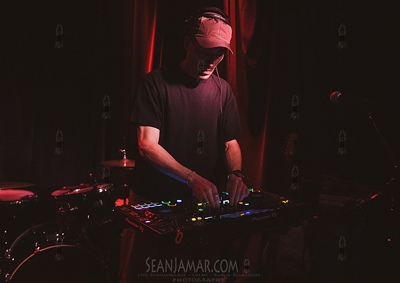 Just Aidan - MondoNYC - Music Showcase - Berlin - NYC - 2025