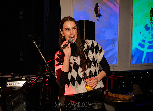 Just Aidan - MondoNYC - Music Showcase - Berlin - NYC - 2025