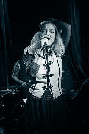 Grace Blue - MondoNYC - Music Showcase - Berlin - NYC - 2025