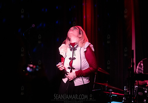 Grace Blue - MondoNYC - Music Showcase - Berlin - NYC - 2025