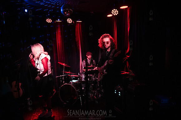 Grace Blue - MondoNYC - Music Showcase - Berlin - NYC - 2025