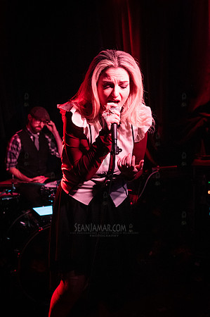 Grace Blue - MondoNYC - Music Showcase - Berlin - NYC - 2025