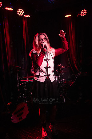 Grace Blue - MondoNYC - Music Showcase - Berlin - NYC - 2025