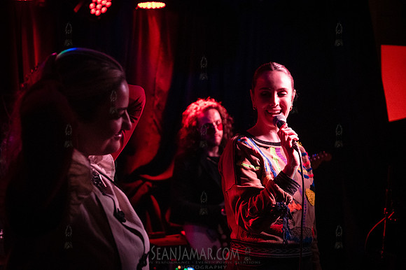 Grace Blue - MondoNYC - Music Showcase - Berlin - NYC - 2025