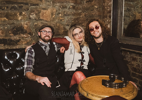 Grace Blue - MondoNYC - Music Showcase - Berlin - NYC - 2025