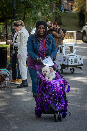 Riverside Park Conservancy - Halloween Pup Parade - Riverside Pa