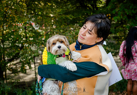 Riverside Park Conservancy - Halloween Pup Parade - Riverside Pa