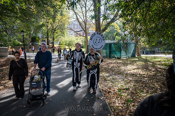 Riverside Park Conservancy - Halloween Pup Parade - Riverside Pa