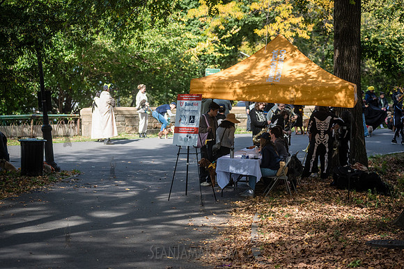 Riverside Park Conservancy - Halloween Pup Parade - Riverside Pa