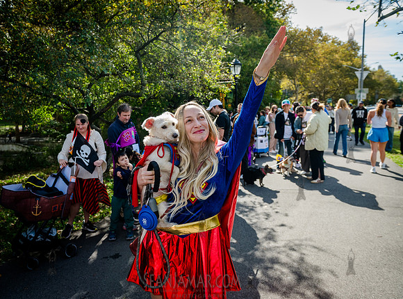 Riverside Park Conservancy - Halloween Pup Parade - Riverside Pa