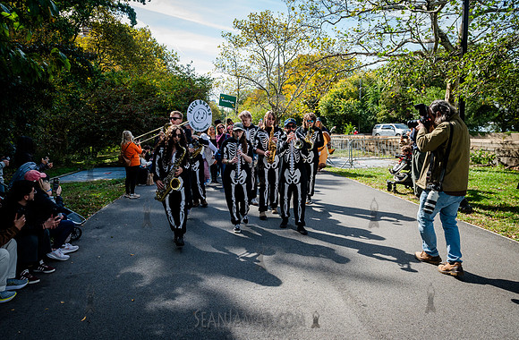 Riverside Park Conservancy - Halloween Pup Parade - Riverside Pa