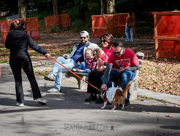 Riverside Park Conservancy - Halloween Pup Parade - Riverside Pa