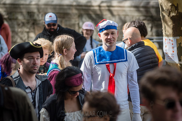 Riverside Park Conservancy - Halloween Pup Parade - Riverside Pa