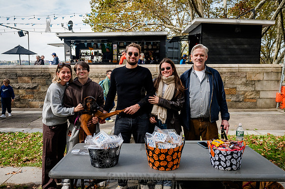 Riverside Park Conservancy - Halloween Pup Parade - Riverside Pa