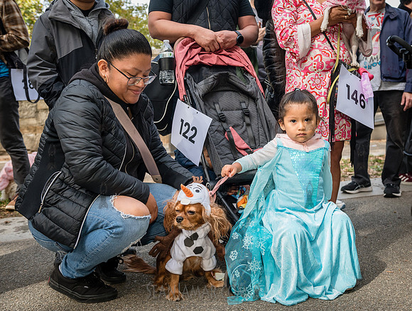 Riverside Park Conservancy - Halloween Pup Parade - Riverside Pa