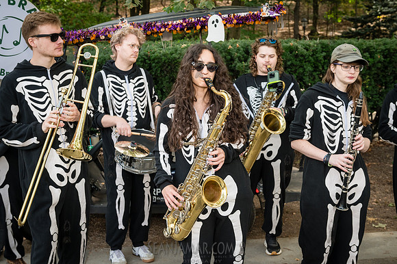 Riverside Park Conservancy - Halloween Pup Parade - Riverside Pa