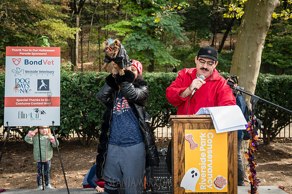 Riverside Park Conservancy - Halloween Pup Parade - Riverside Pa