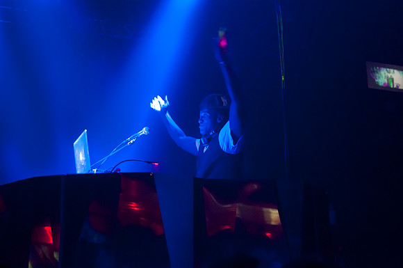 Q-Tip Offline - Irving Plaza