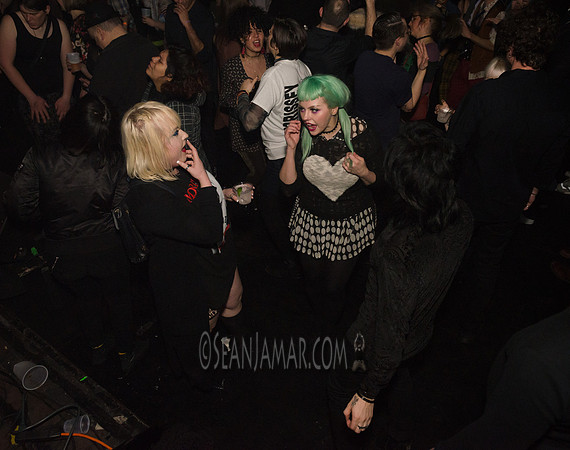 2018-02-04 Oscillate Wildly - St Vitus - BK USA-139