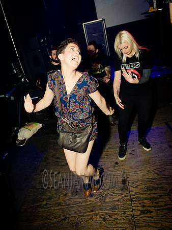 Oscillate Wildly - St Vitus Bar - BK USA - 2017