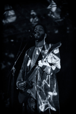 Twin Shadow