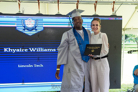Humanitieis IV Graduation - Queens Botanical Garden - NYC - 2022
